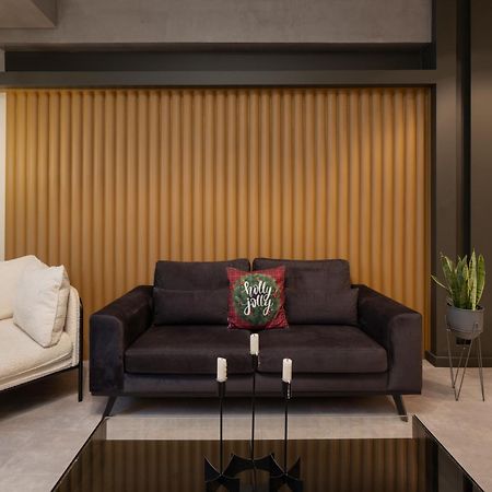 A Place 4U No6 - City Escape With Balcony Lounge & Open Living Space Athén Kültér fotó