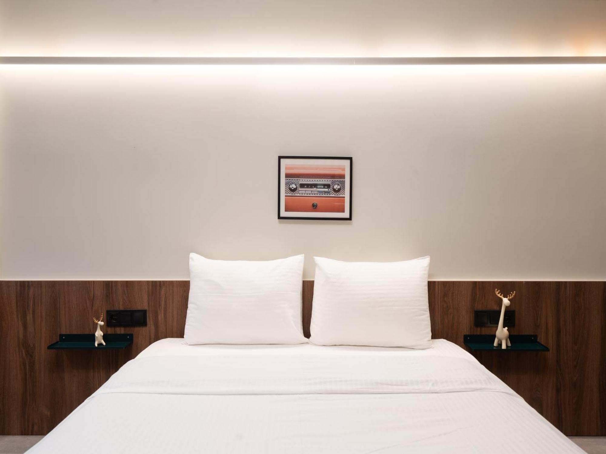 A Place 4U No6 - City Escape With Balcony Lounge & Open Living Space Athén Kültér fotó
